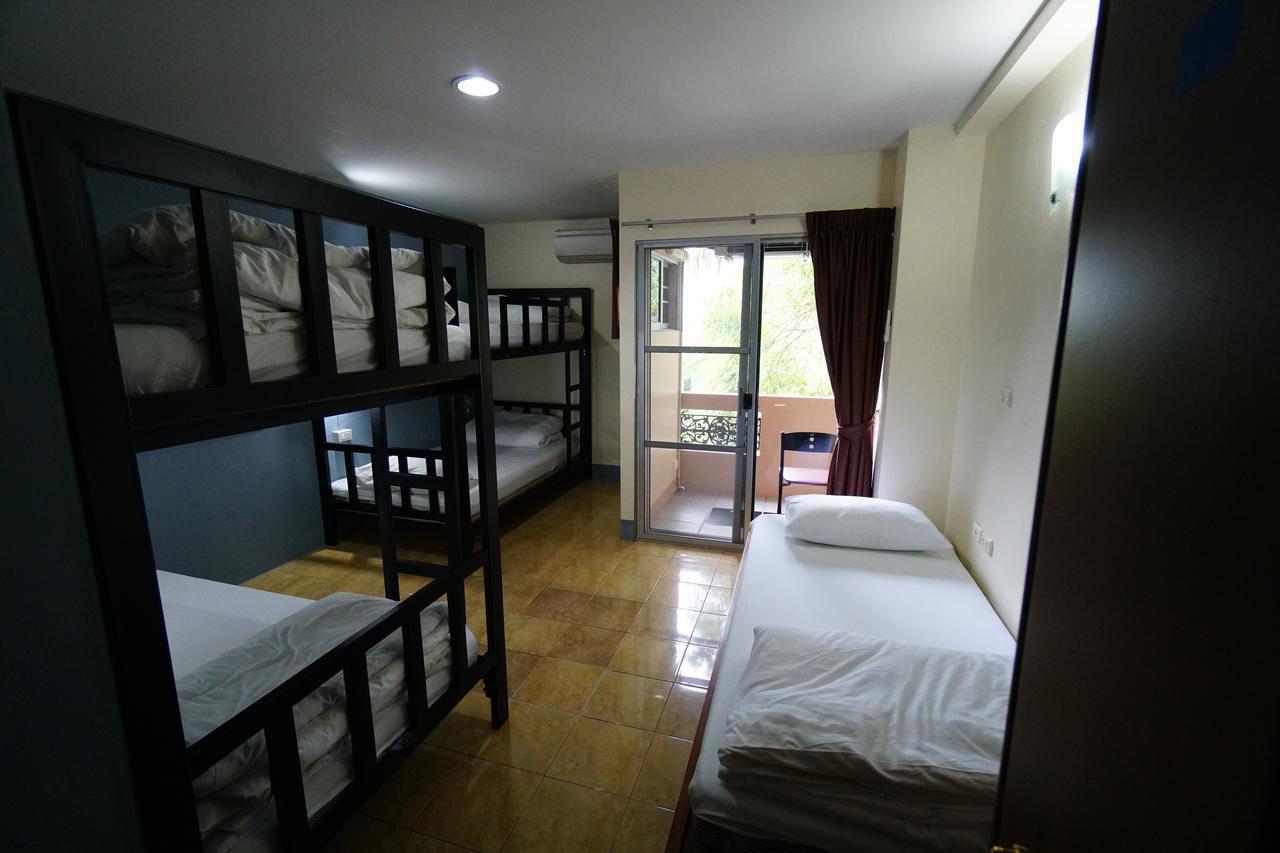 Just Sleep @Box Hostel Τσιάνγκ Μάι Εξωτερικό φωτογραφία