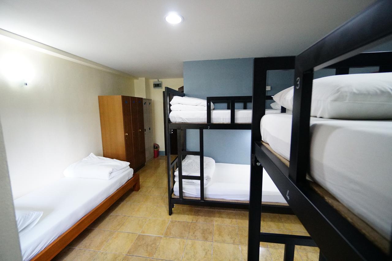 Just Sleep @Box Hostel Τσιάνγκ Μάι Εξωτερικό φωτογραφία