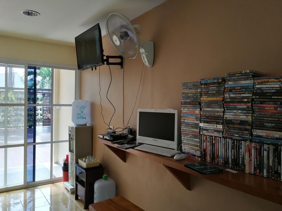 Just Sleep @Box Hostel Τσιάνγκ Μάι Εξωτερικό φωτογραφία