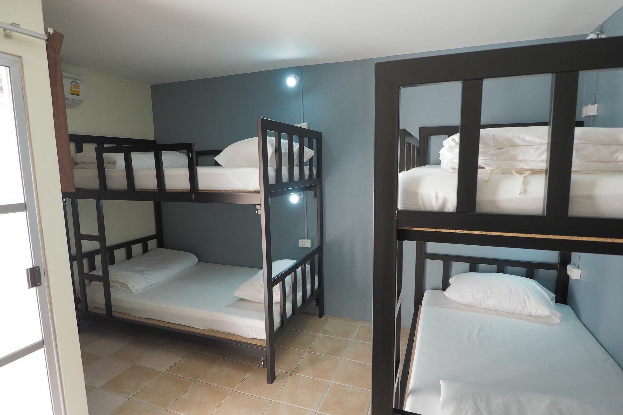 Just Sleep @Box Hostel Τσιάνγκ Μάι Εξωτερικό φωτογραφία